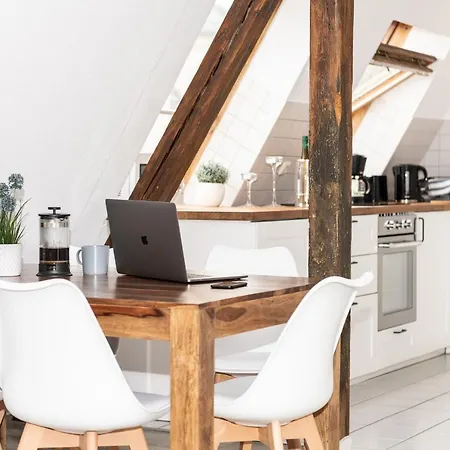 Ko-living - Haendel - Altstadt Mit Kueche, Smart Tv & Dachterrasse Апартаменты Галль