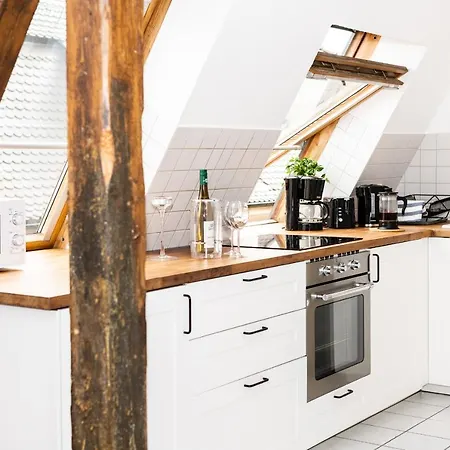 Apartament Ko-living - Haendel - Altstadt Mit Kueche, Smart Tv & Dachterrasse *
