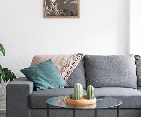 Ko-living - Haendel - Altstadt Mit Kueche, Smart Tv & Dachterrasse * ハレ